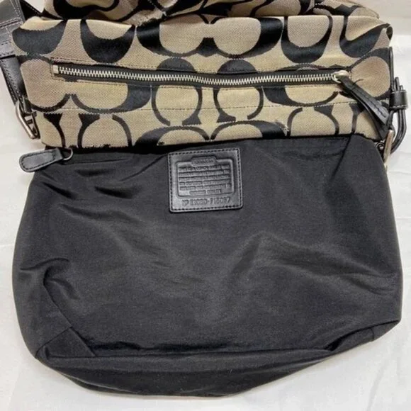 Coach Hobo Shoulderbag F15067 Signature Gray Canvas Black Leather Hand Bag READ - Picture 12 of 16